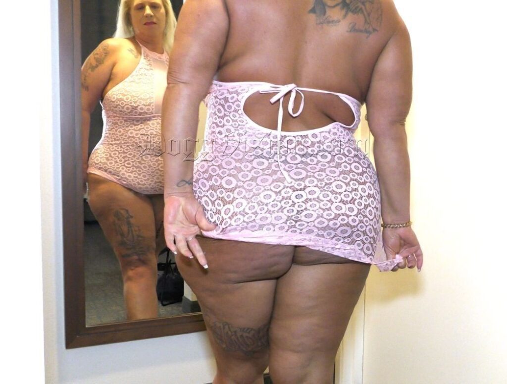 Belle Blonde Platine Baise Une Grosse Teub Black 1 blonde pornpics